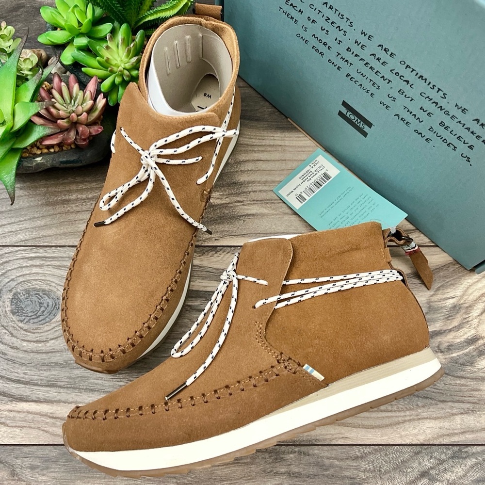 NIB Toms Rio Dark Amber Suede Water Resistant Moccasin Bootie Sneaker 8 38.5